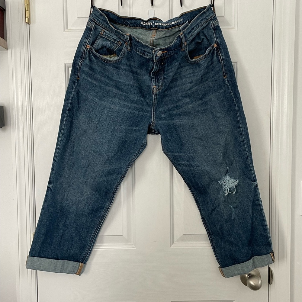 Old Navy denim boyfriend straight leg mid rise crop jean